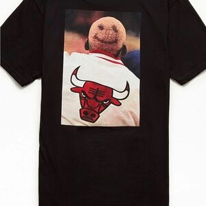 Men’s Mitchell & Ness Rodman Happy Face T-Shirt - size Small